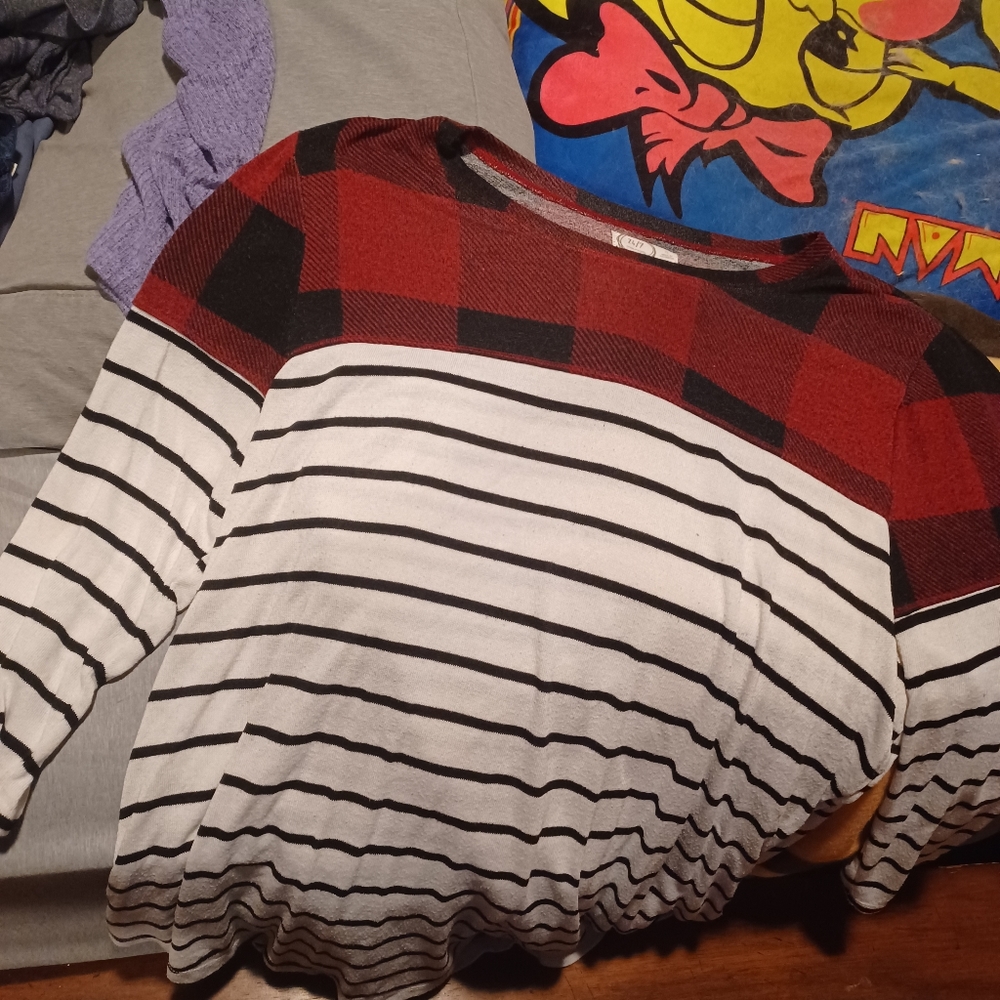 Maurices long sleeve tee